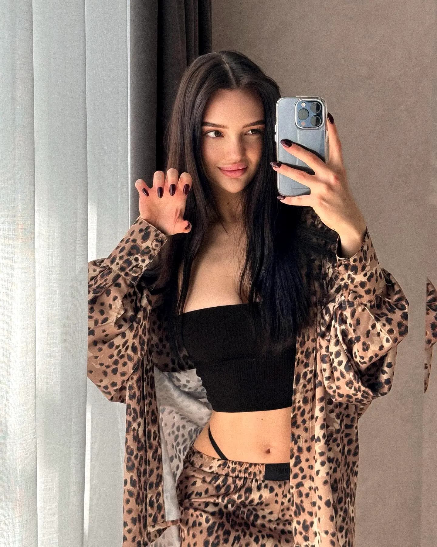 Yulia 3