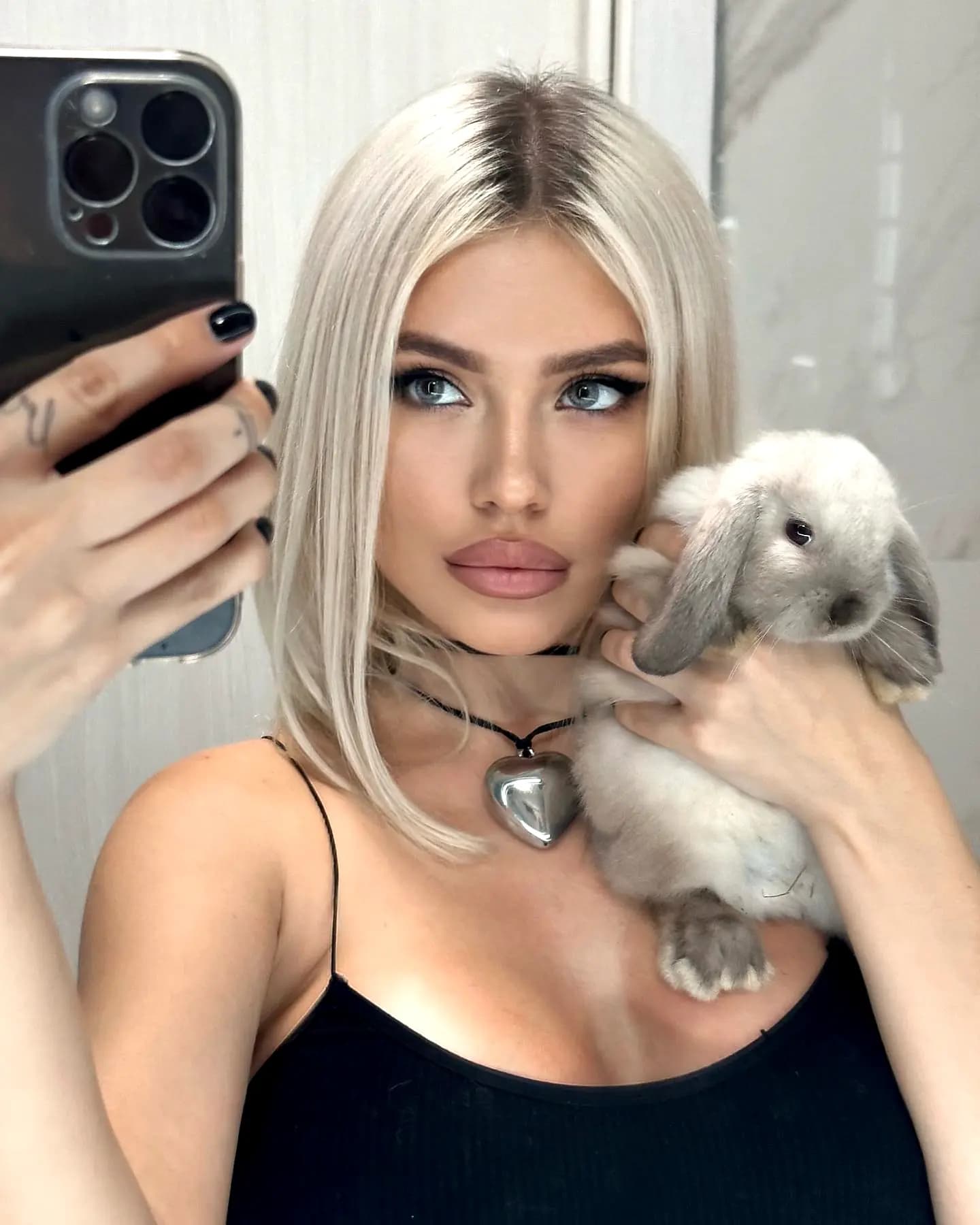 Alia 8