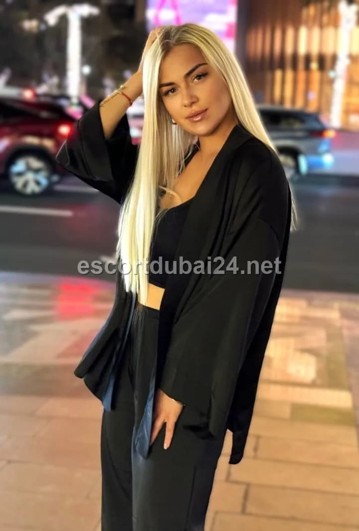 Dominika — escort in dubai