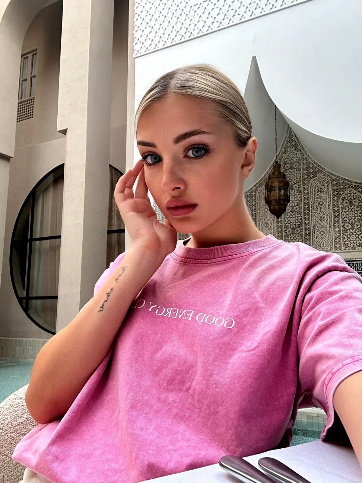 Angelina - Escorte - №2908, Height: 165, Age: 24, Weight: 48