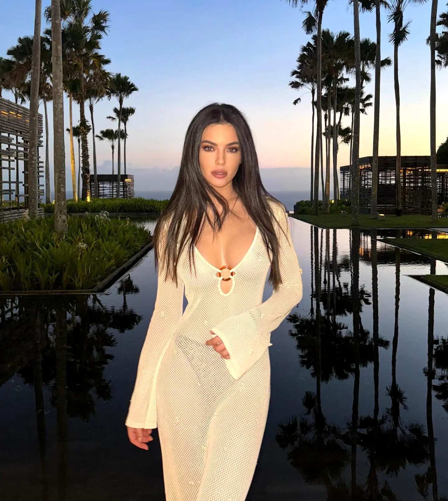 Eline - Escorte - №3108, Height: 166, Age: 25, Weight: 48