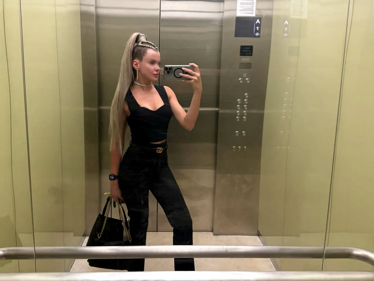 Annet - Escorte - №2725, Height: 161, Age: 25, Weight: 48