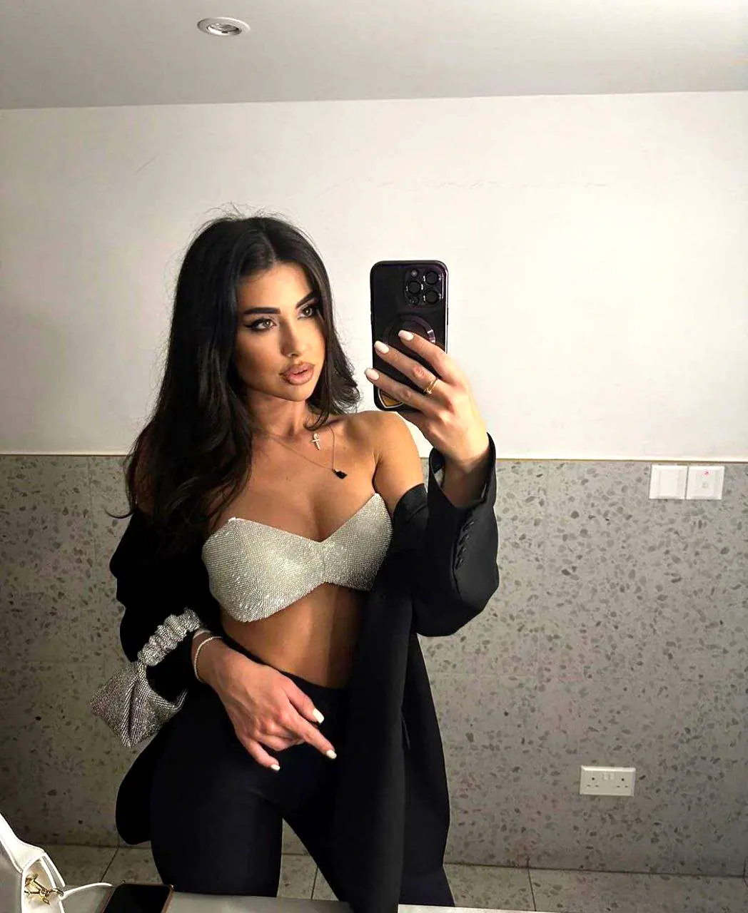 Ciara - Escorte - №3197, Height: 173, Age: 25, Weight: 55