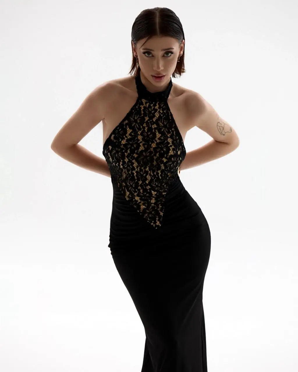 Ella - Escorte - №2844, Height: 175, Age: 21, Weight: 59