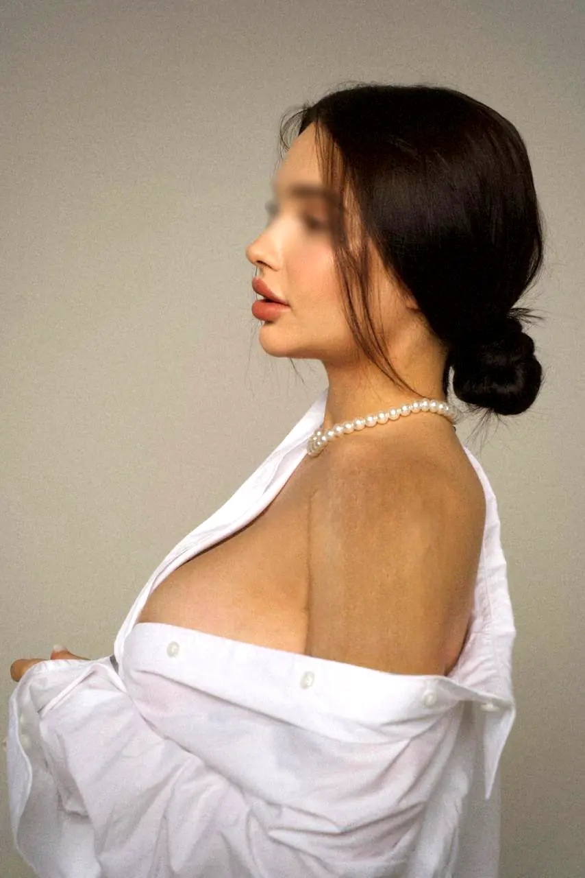 Anya - Escorte - №2739, Height: 158, Age: 22, Weight: 55