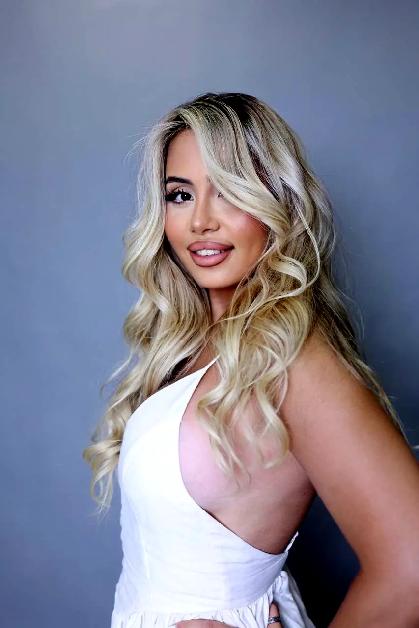 Mirel - Escorte - №2685, Height: 173, Age: 27, Weight: 55