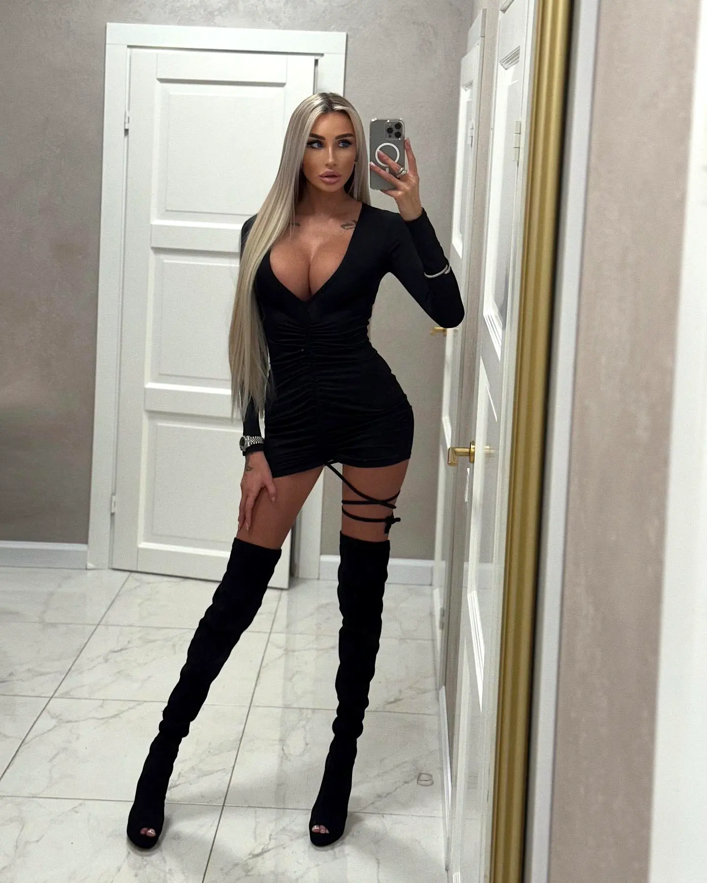 Flora - Escorte - №3161, Height: 172, Age: 27, Weight: 55