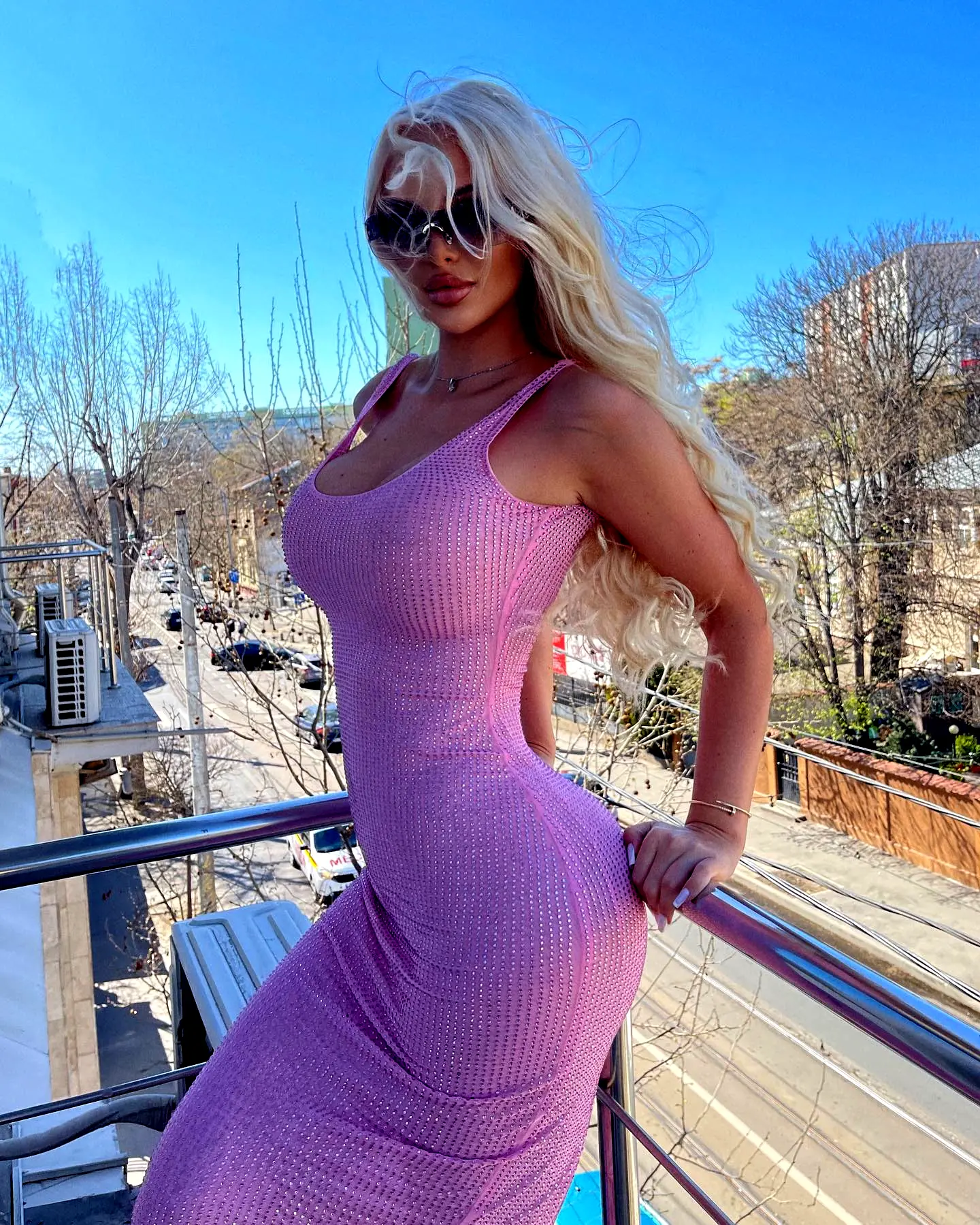Arine - Escorte - №3472, Height: 174, Age: 25, Weight: 62