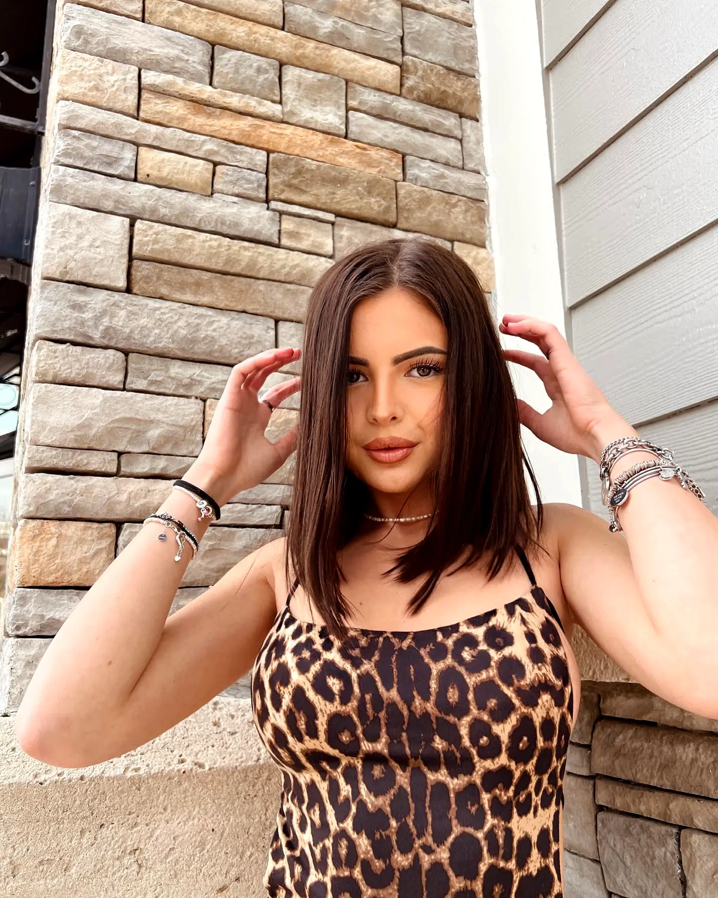 Seila - Escorte - №3775, Height: 158, Age: 23, Weight: 54