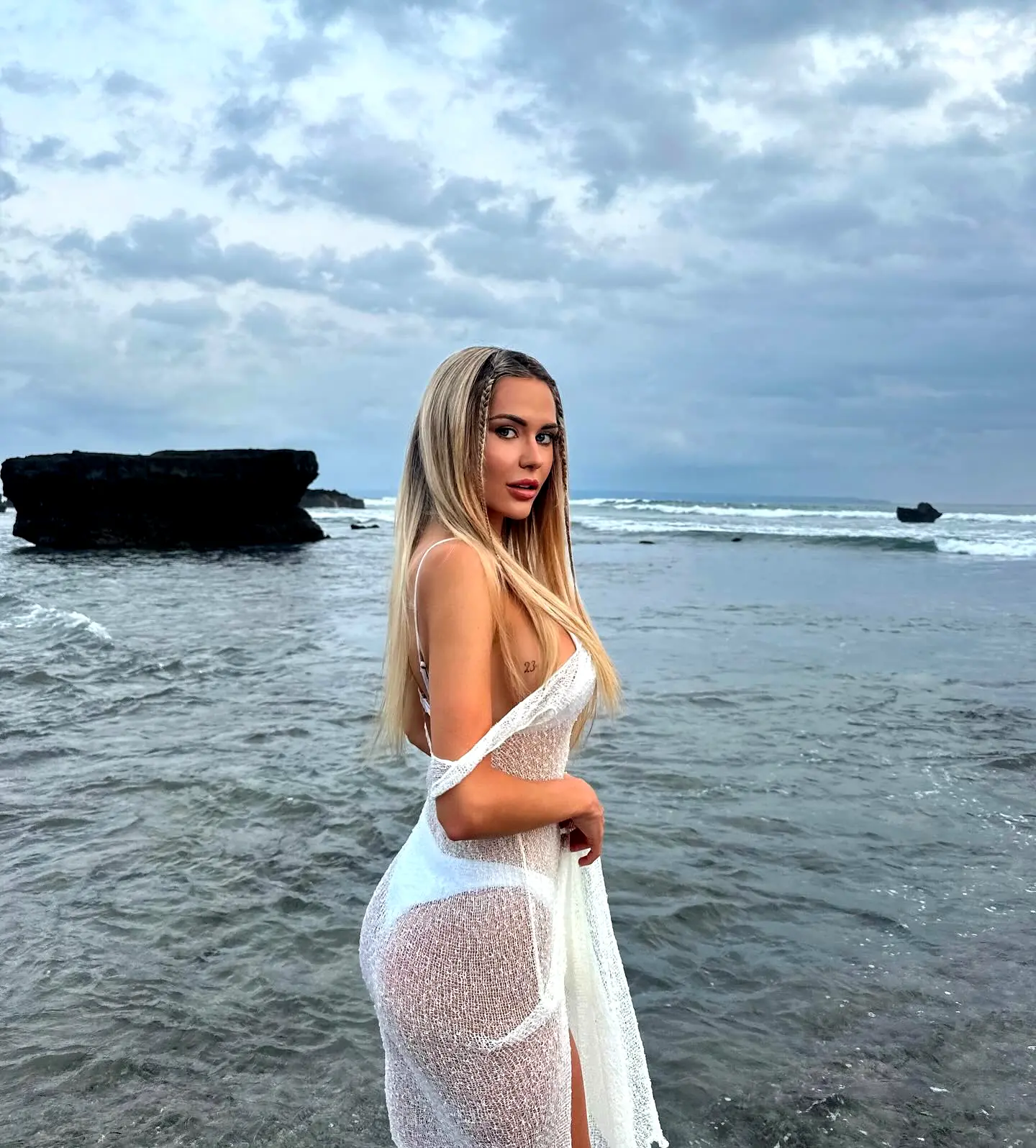 Xena - Escorte - №3486, Height: 172, Age: 26, Weight: 61